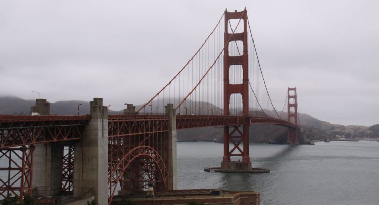 Panorámica del puente Golden Gate de San Francisco, desde Fort Point