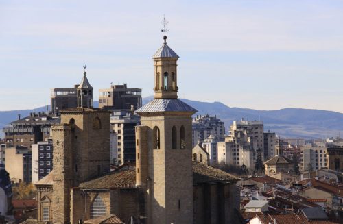 Torres de la Iglesia de San Saturnino 2