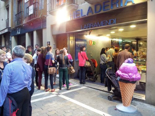 La heladería Larramendi, en la calle Estafeta