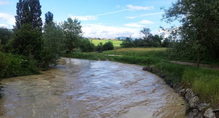 El río Elorz, a su paso por Torres de Elorz